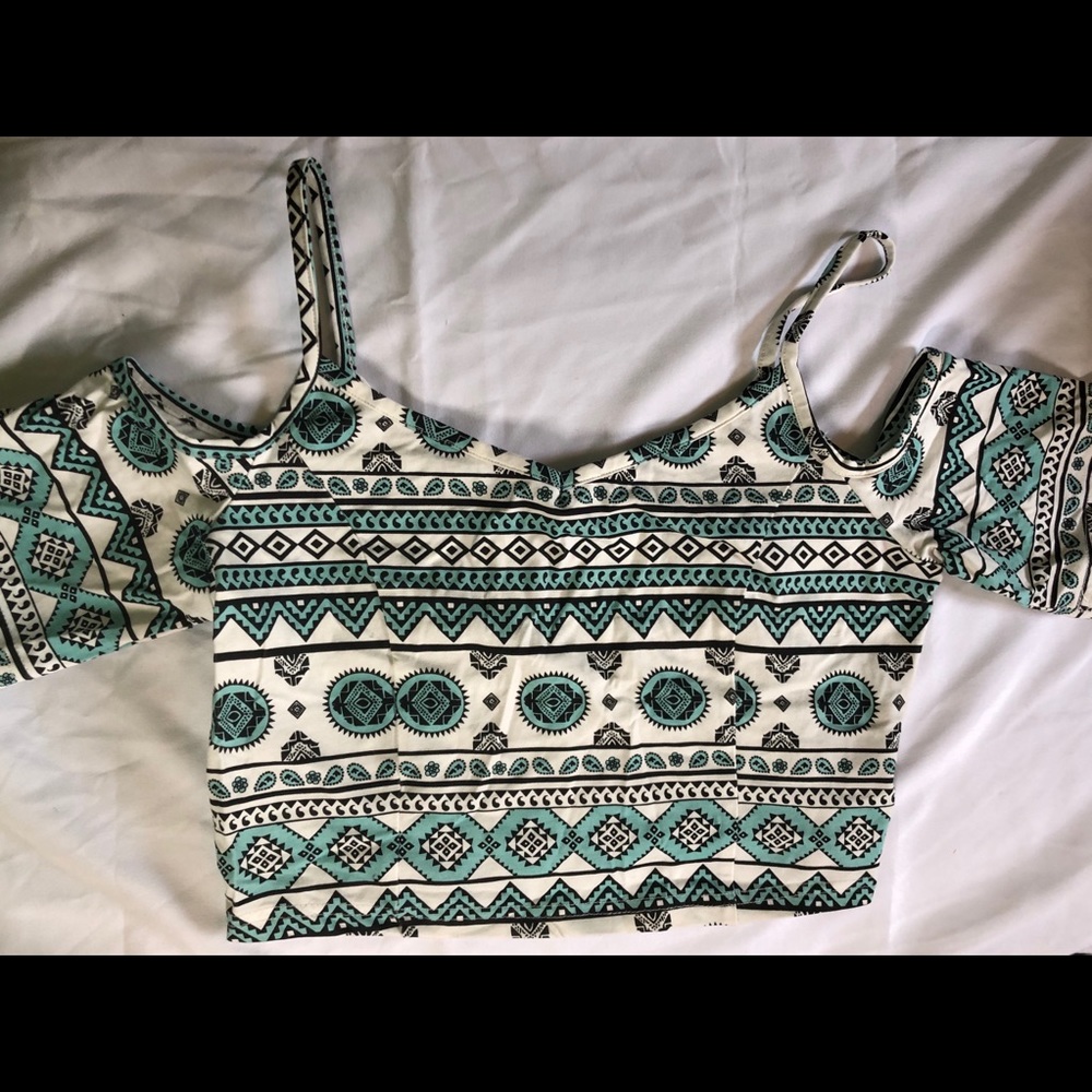 Crop top